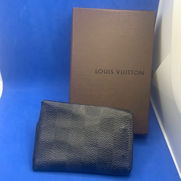 Louis Vuitton Damier Graphite 6 key holder - Picture 2 of 10
